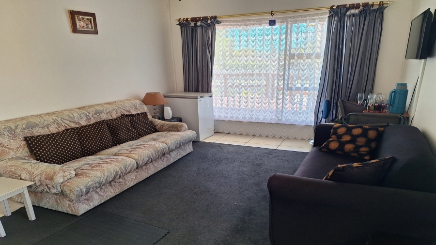 1 Bedroom Property for Sale in Lorraine Manor Eastern Cape